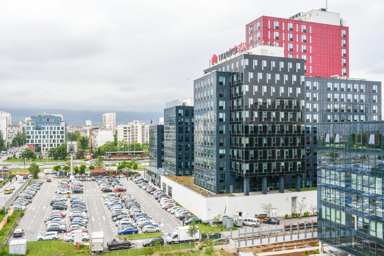 Апартаменты Sky Loft София Экстерьер фото